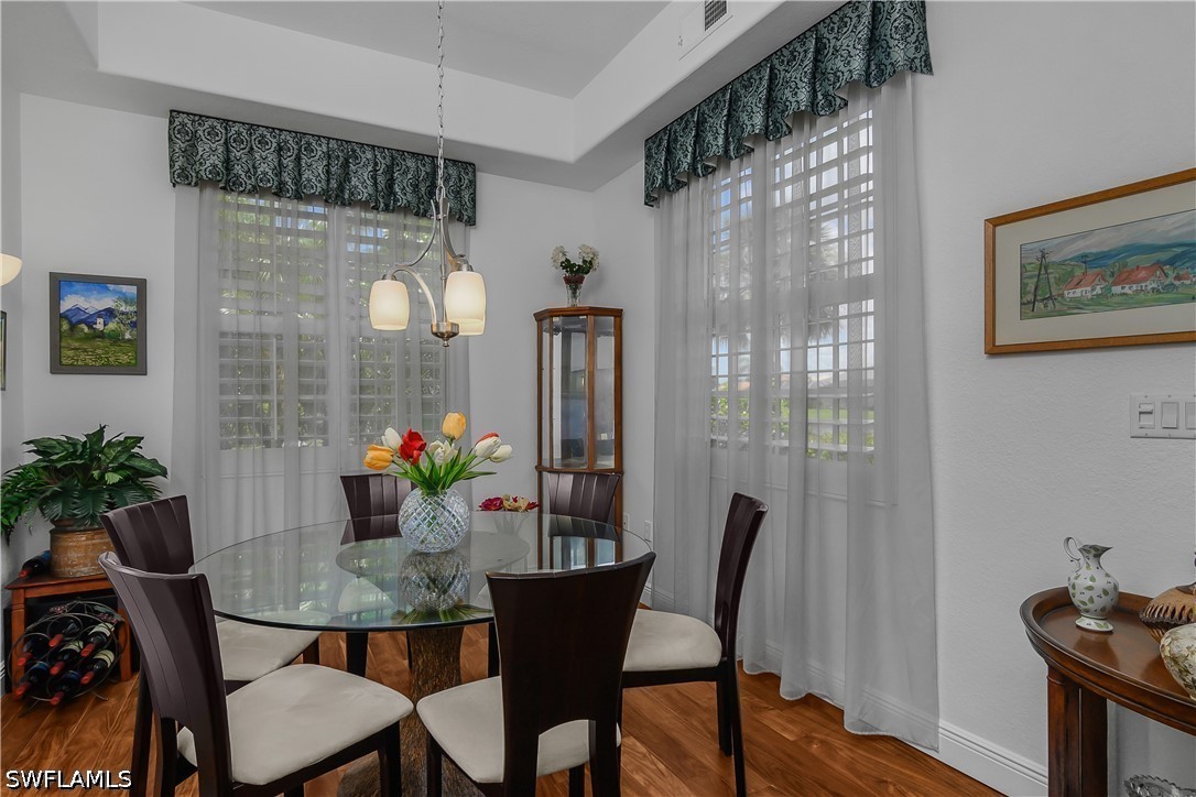 DiningArea
