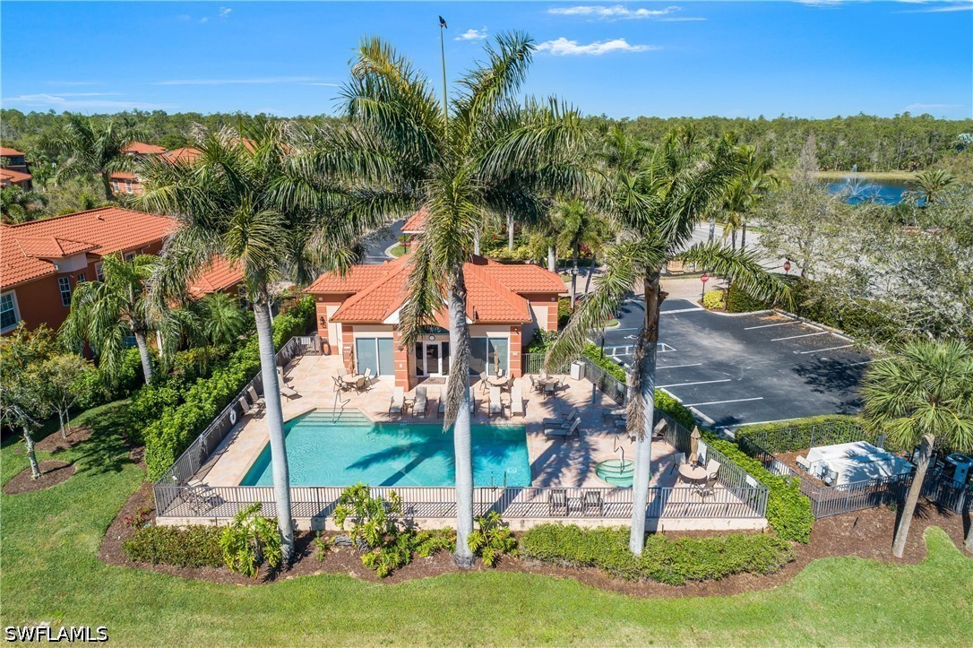 6434 Legacy Unit 401, Naples, FL 34113