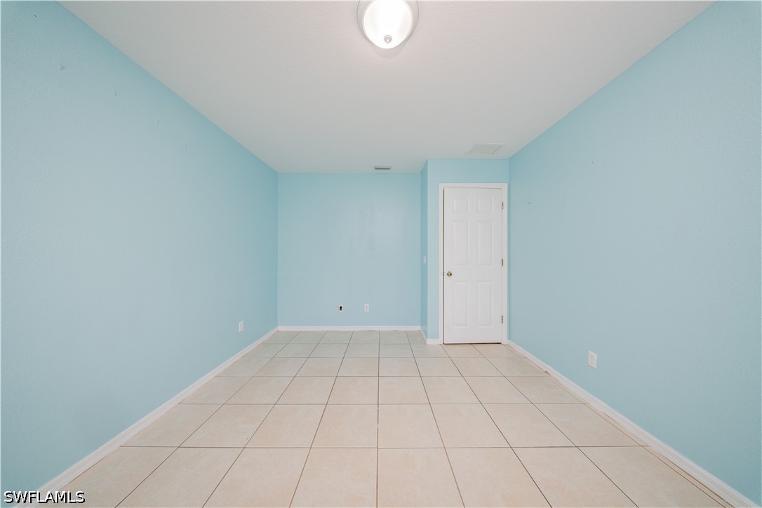3302 11th, Cape Coral, FL 33904