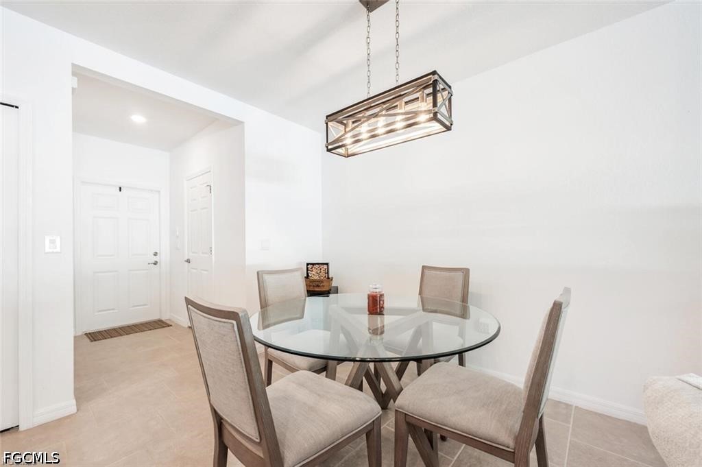 DiningArea