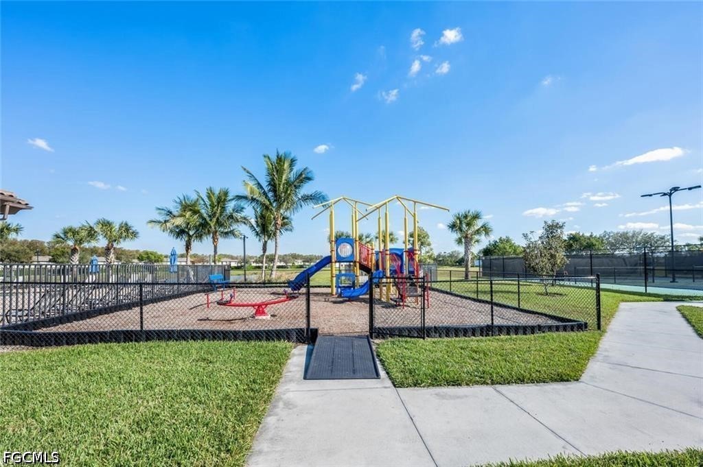 14195 Oviedo, Fort Myers, FL 33905