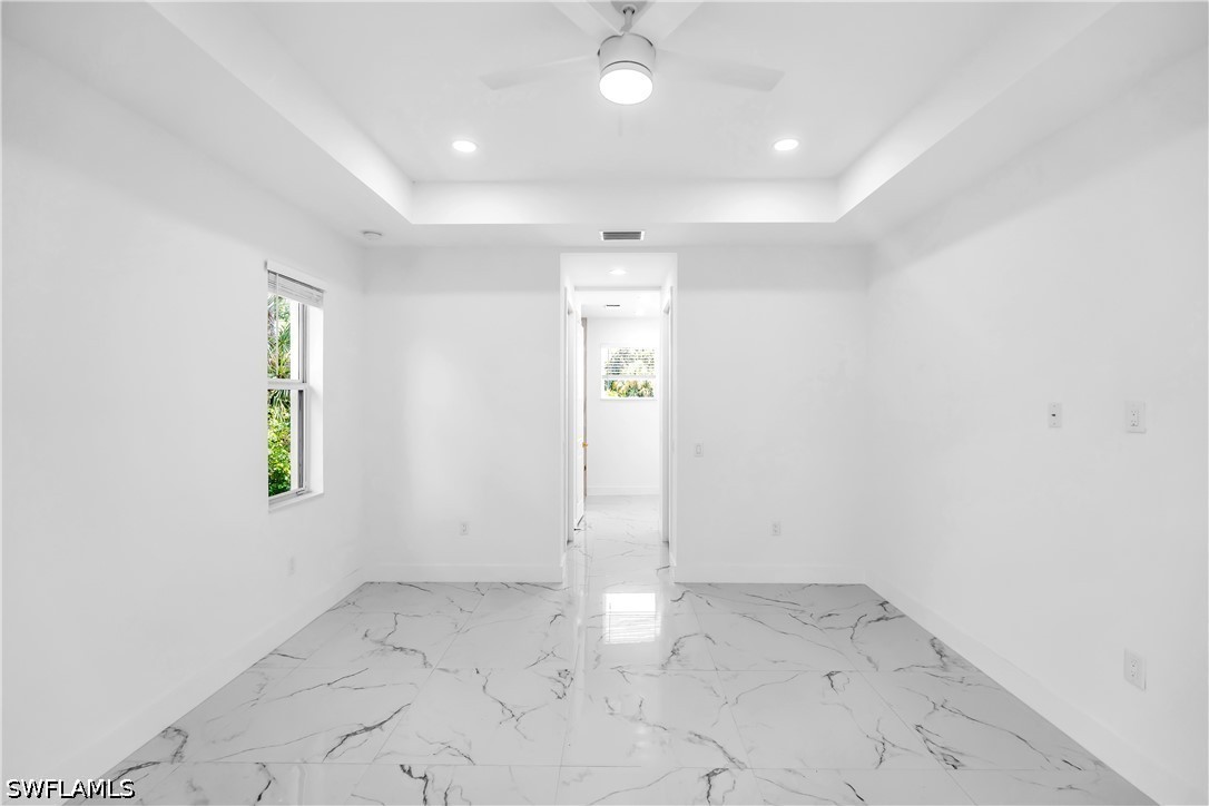 578 Woodview, Lehigh Acres, FL 33972