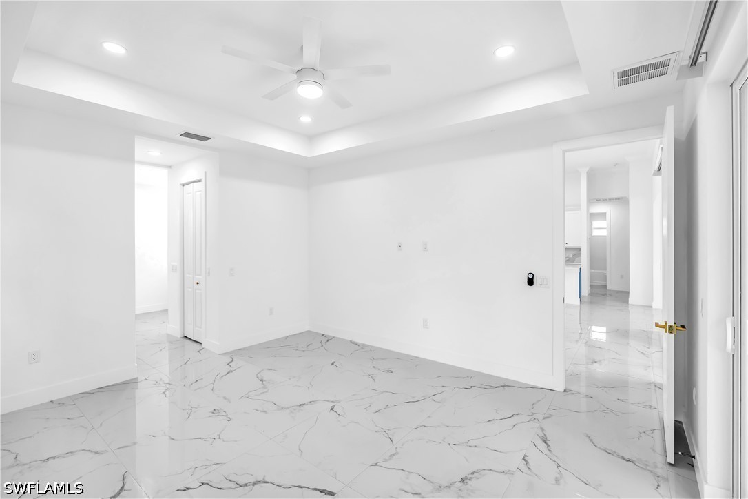 578 Woodview, Lehigh Acres, FL 33972
