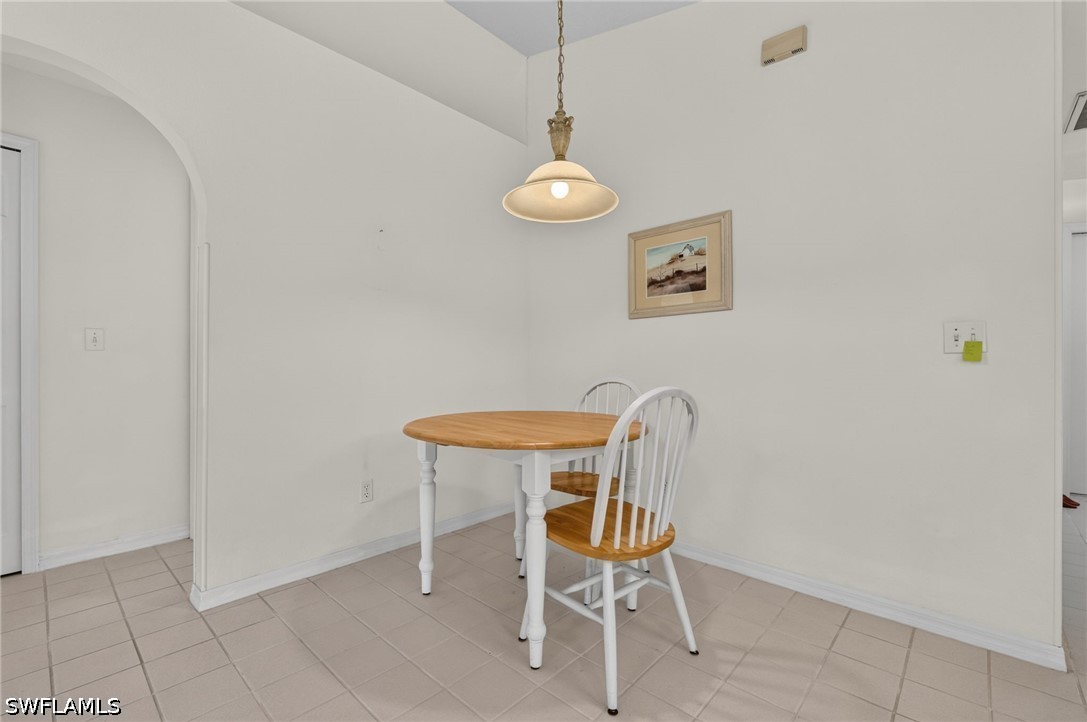 DiningArea