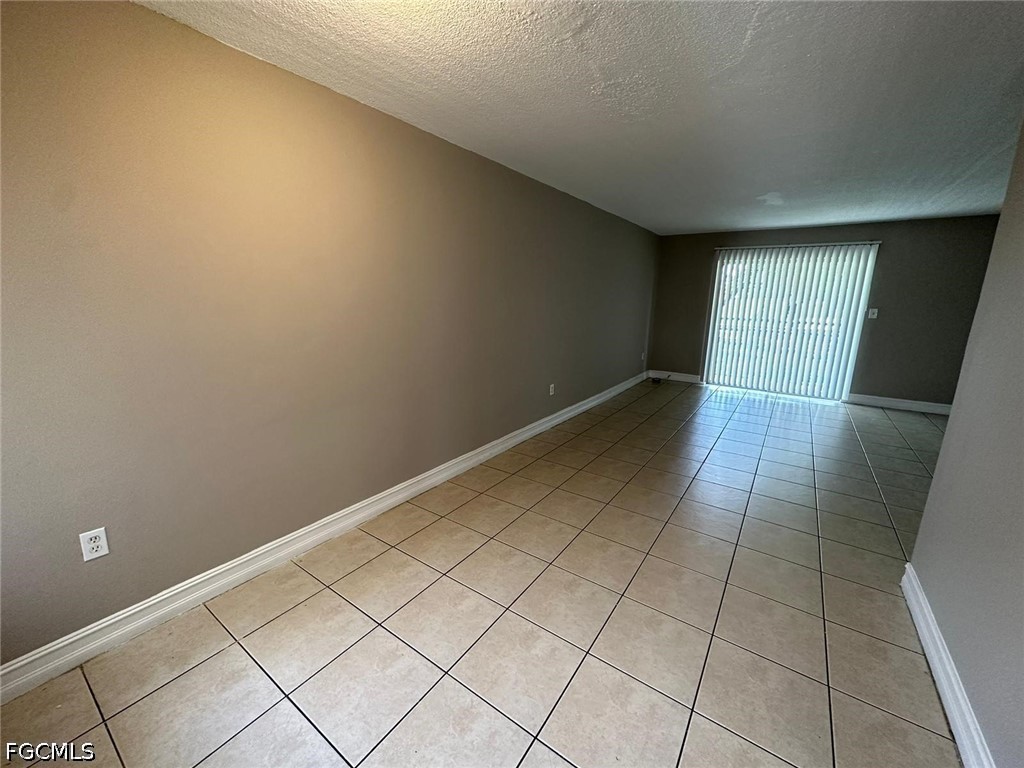 1830 Maravilla Unit 303, Fort Myers, FL 33901