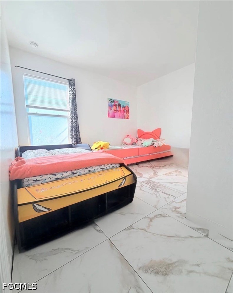 1010 1st, Cape Coral, FL 33909