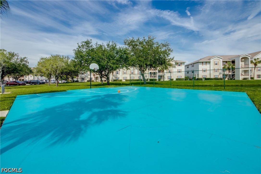 1761 Four Mile Cove Unit 513, Cape Coral, FL 33990