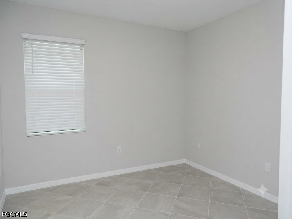 3426 Menores, Fort Myers, FL 33905