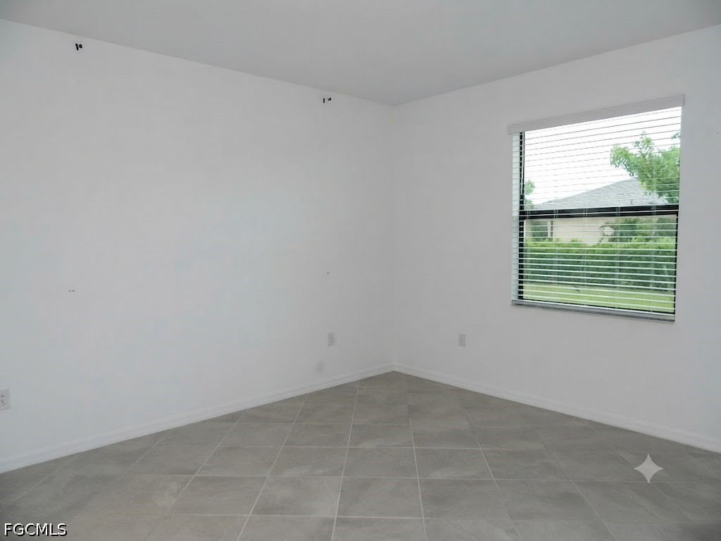 3426 Menores, Fort Myers, FL 33905