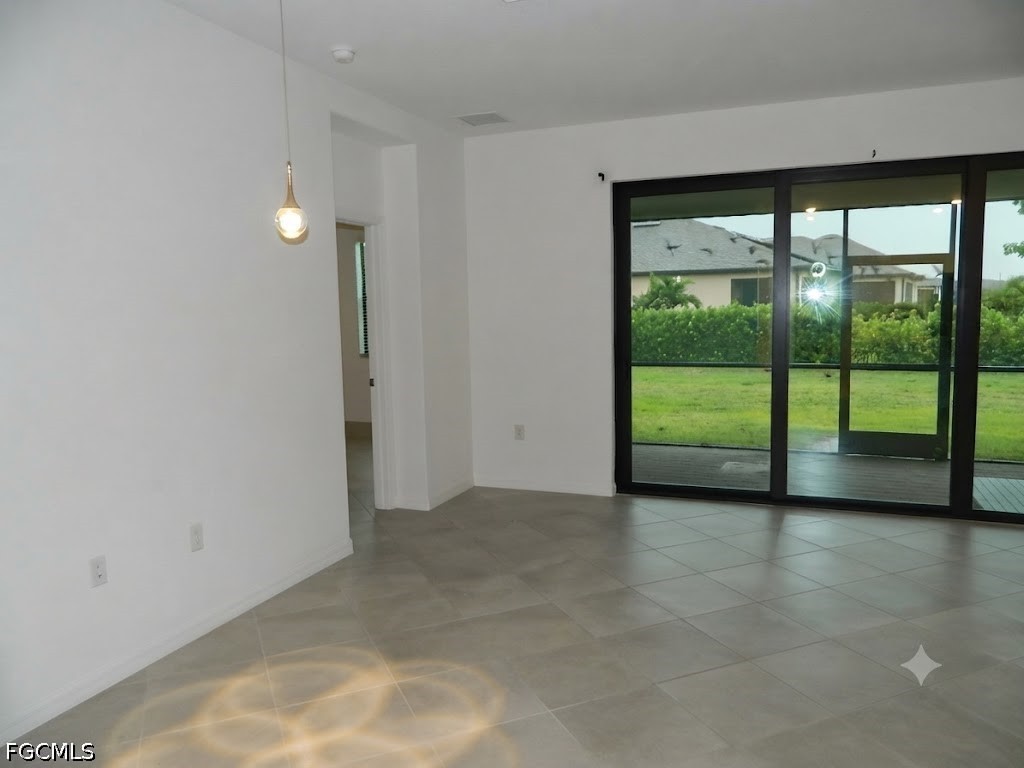 3426 Menores, Fort Myers, FL 33905