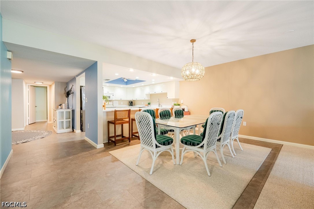 DiningArea