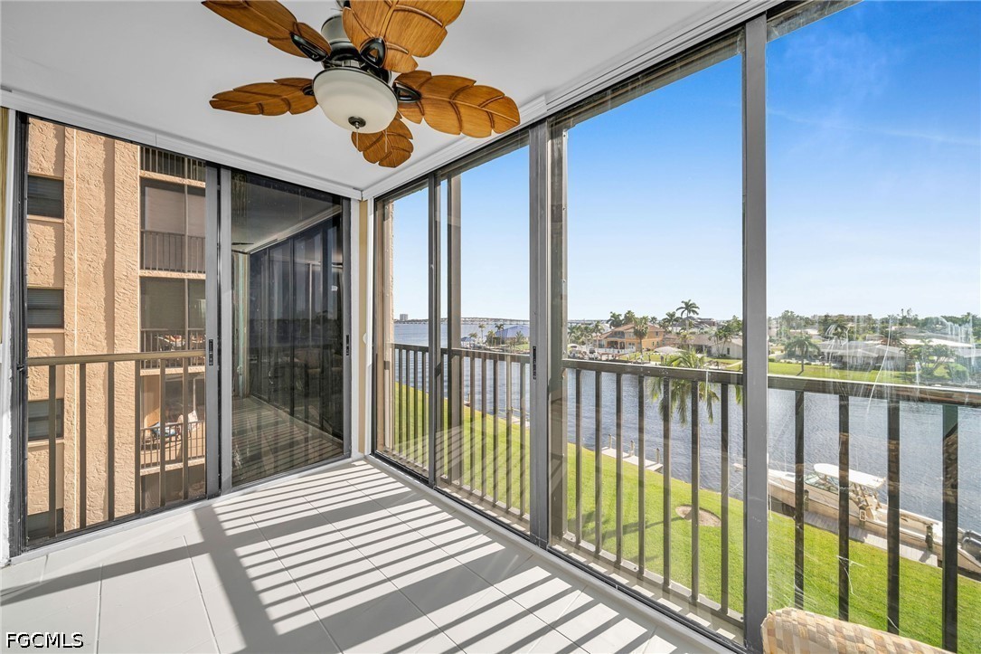 4260 20th Unit 401, Cape Coral, FL 33904