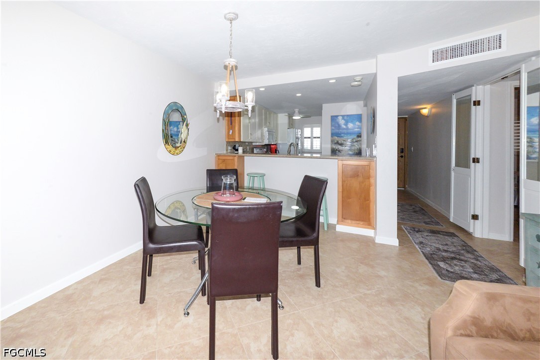 DiningArea