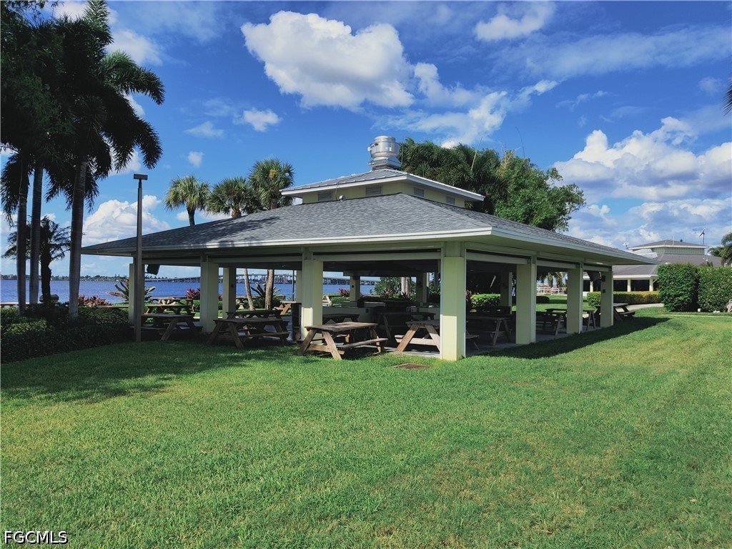 4210 Steamboat Unit 104, Fort Myers, FL 33919