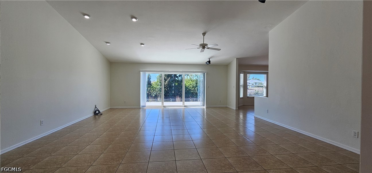 420 15th, Cape Coral, FL 33990