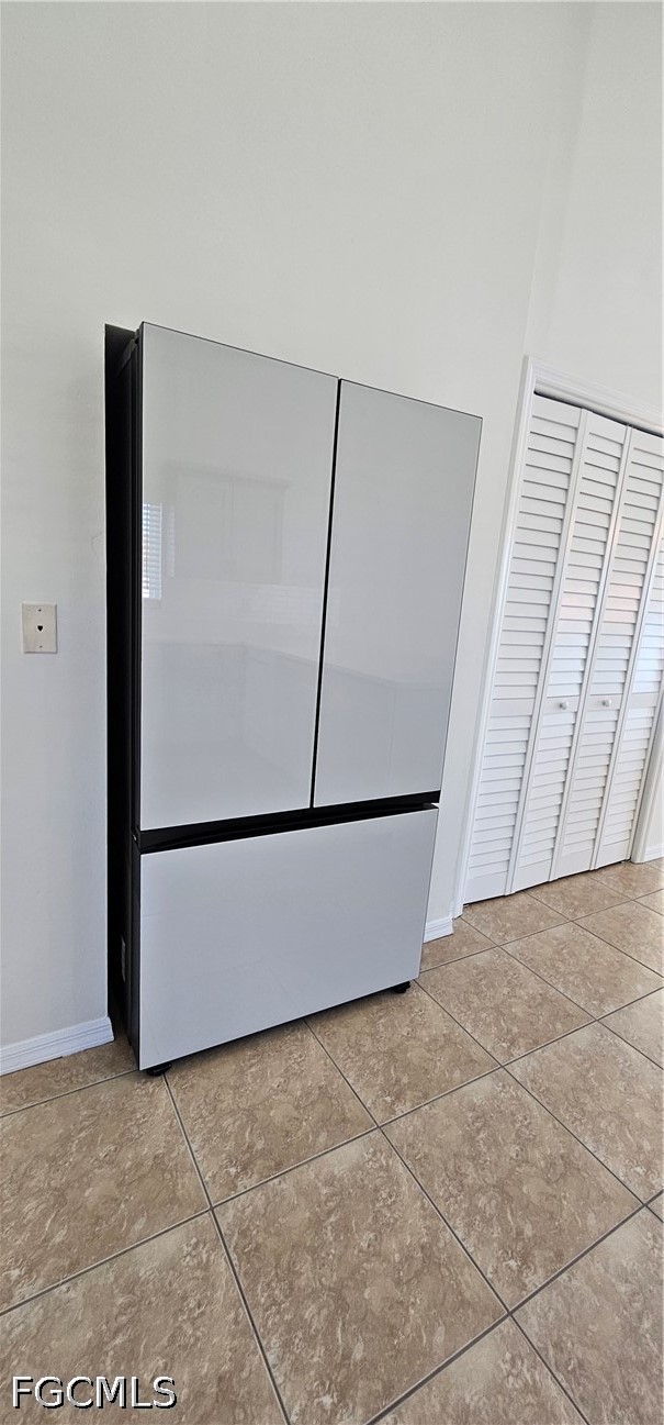 420 15th, Cape Coral, FL 33990