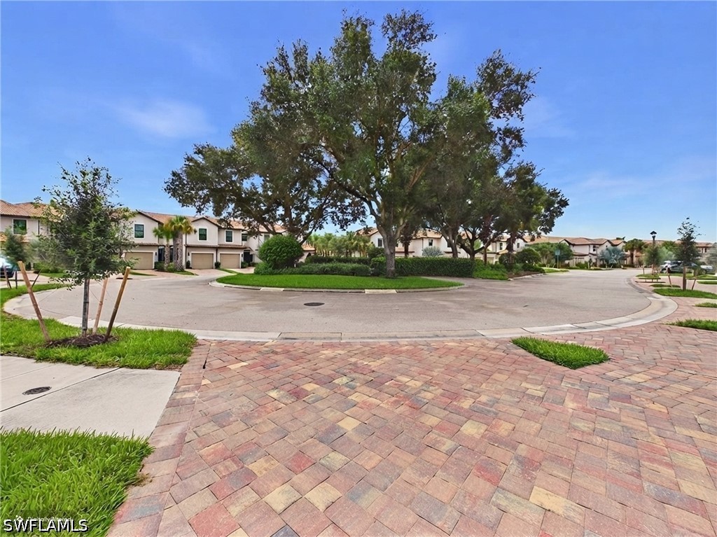 5683 Mayflower Unit 901, Naples, FL 34142