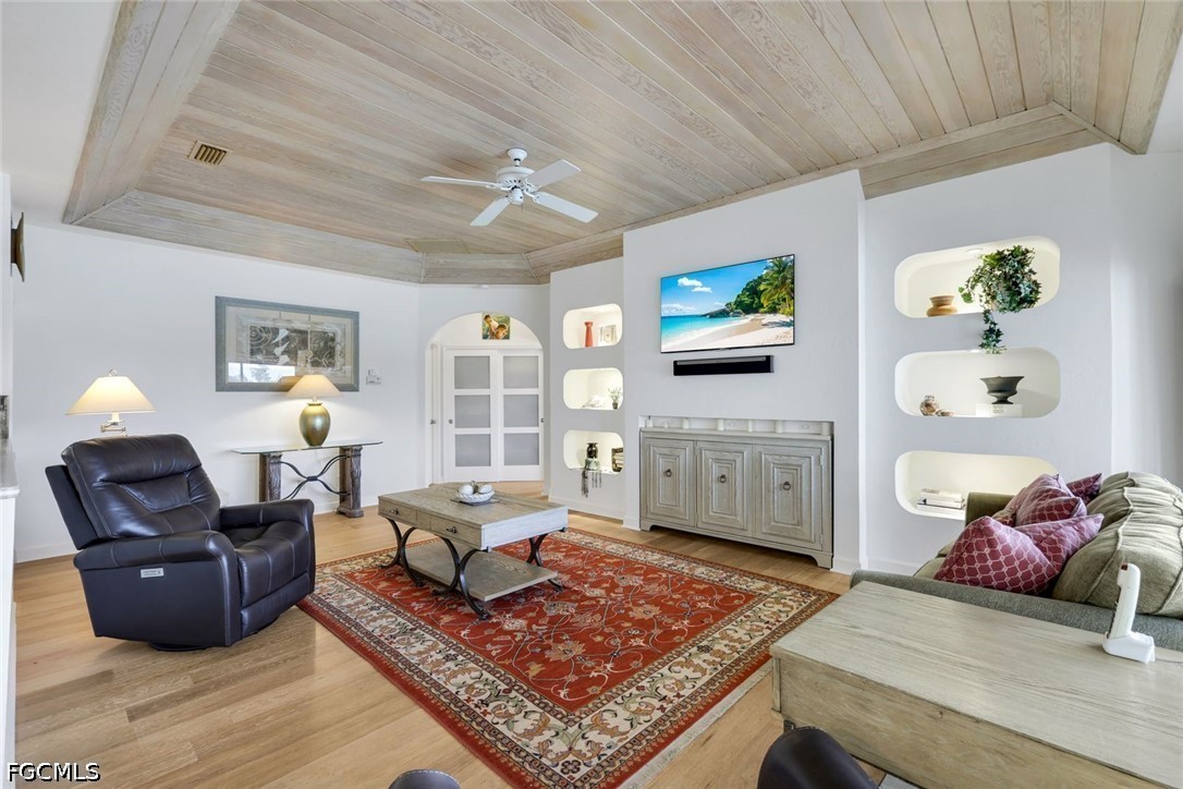 FamilyRoom