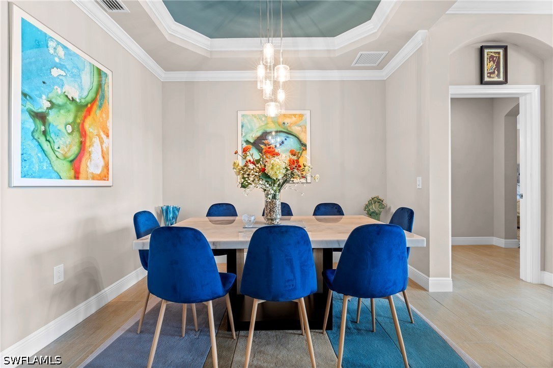 DiningArea