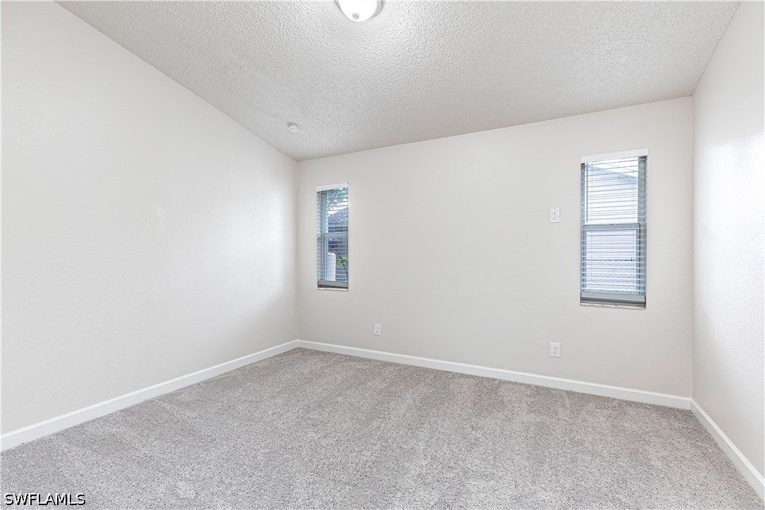 321 10th, Cape Coral, FL 33909