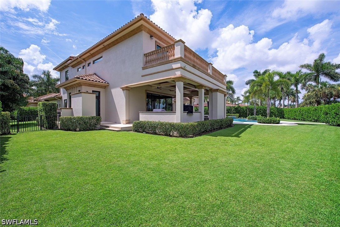 2581 Escada, Naples, FL 34109
