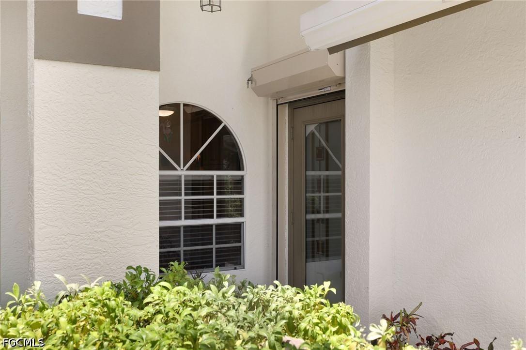 8009 San Vista, Naples, FL 34109