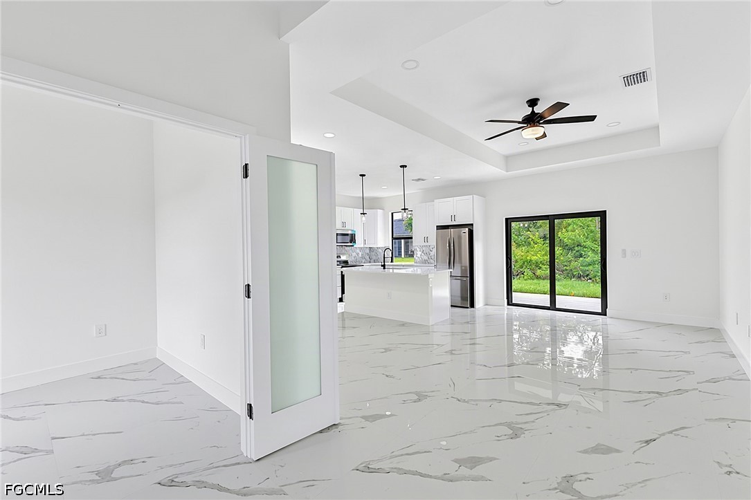 553 McArthur, Lehigh Acres, FL 33974