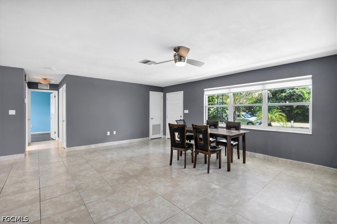 2373 Chandler, Fort Myers, FL 33907
