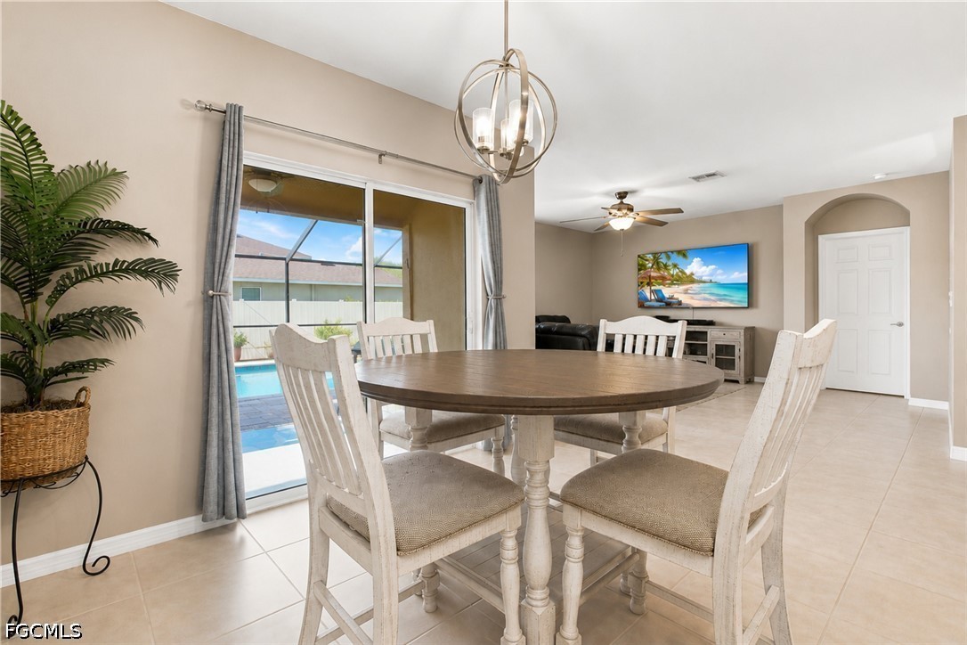 DiningArea
