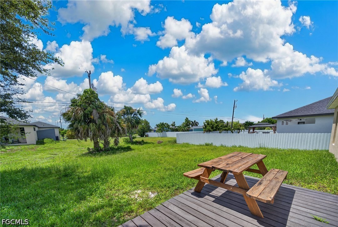 2102 17th, Cape Coral, FL 33909