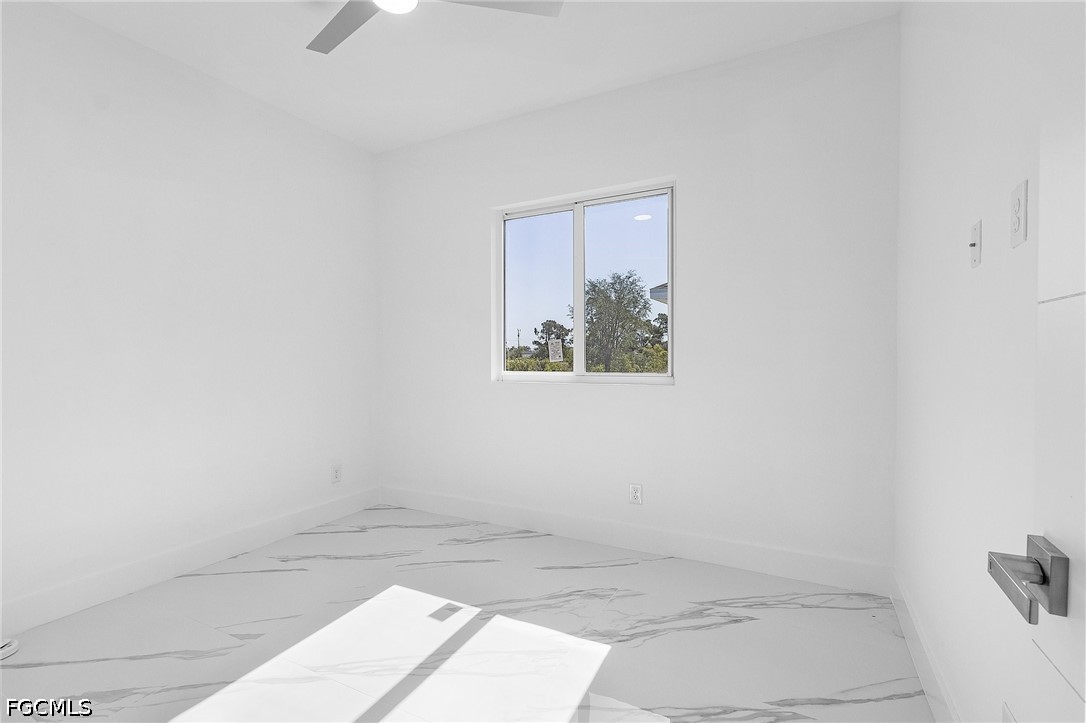 1623 2nd, Cape Coral, FL 33993