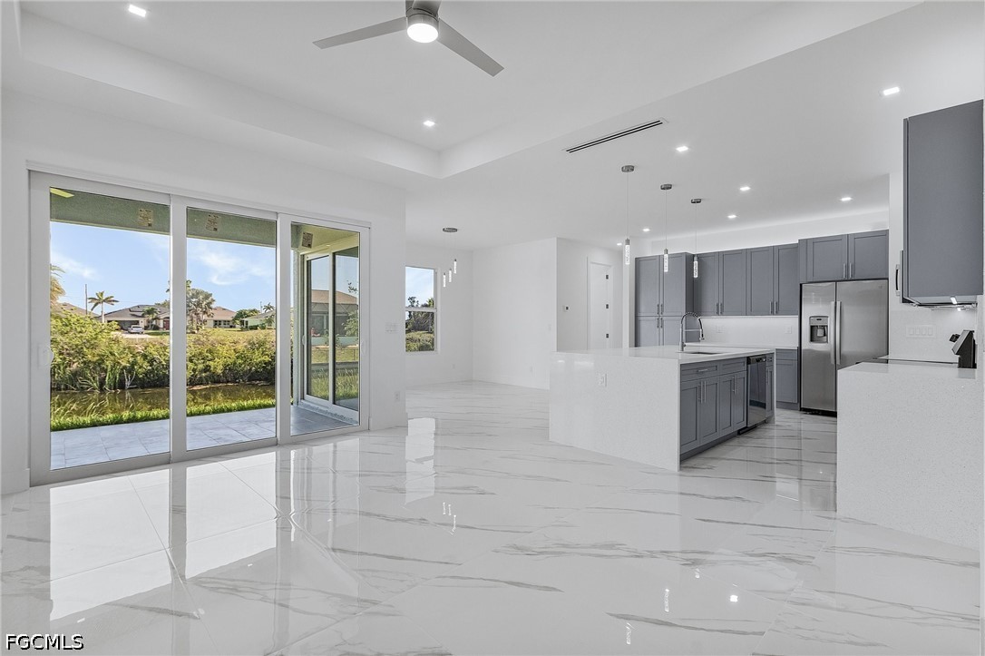 1623 2nd, Cape Coral, FL 33993