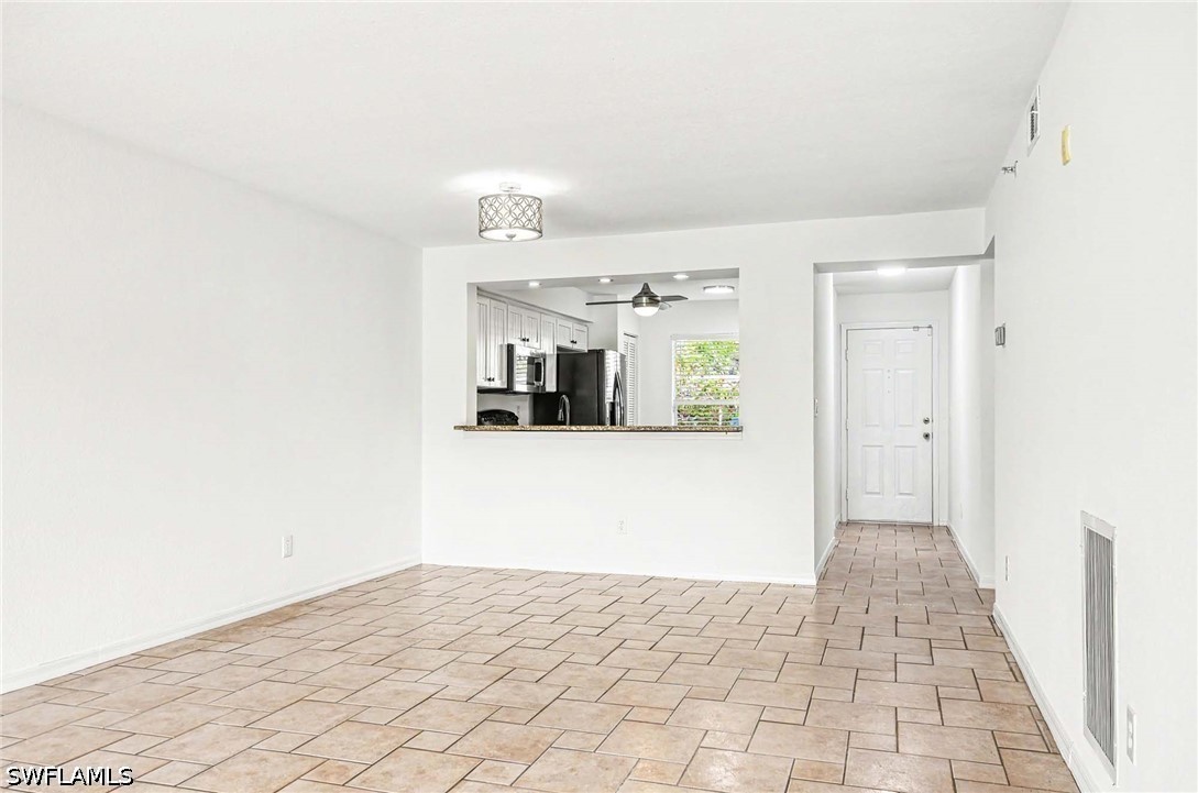9650 Victoria Unit 104, Naples, FL 34109