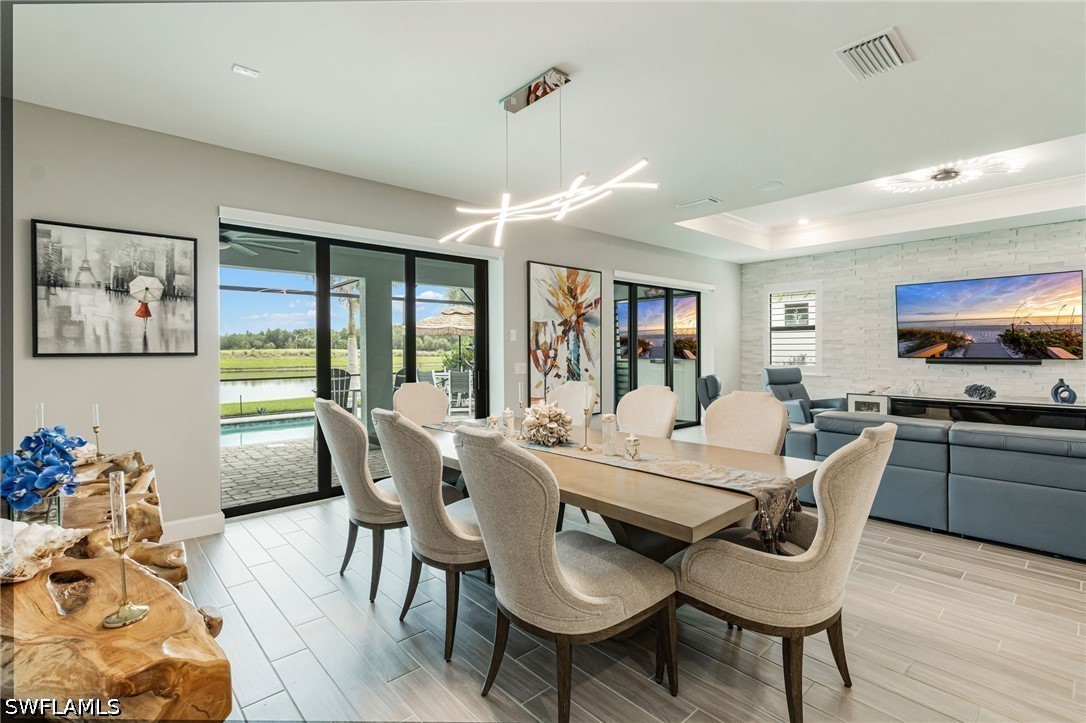 DiningArea
