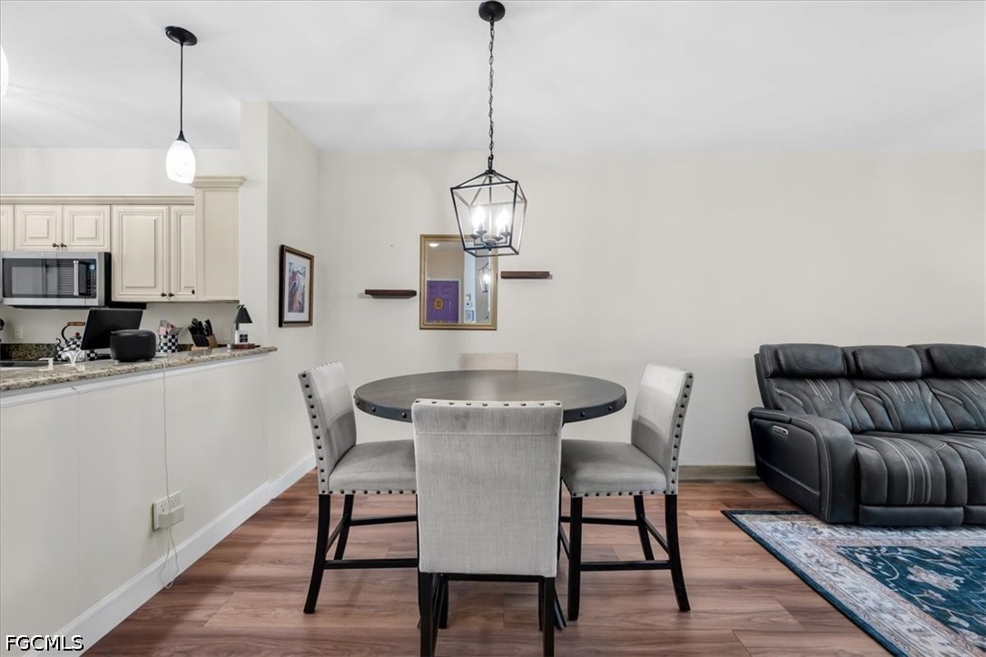 DiningArea