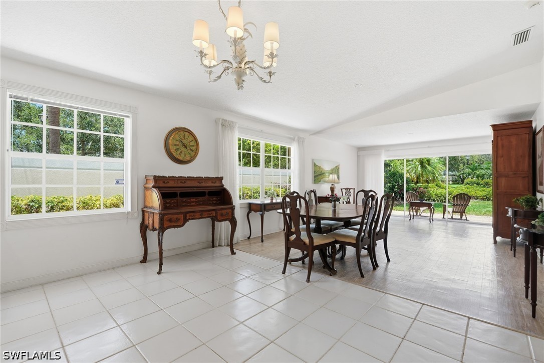 DiningArea