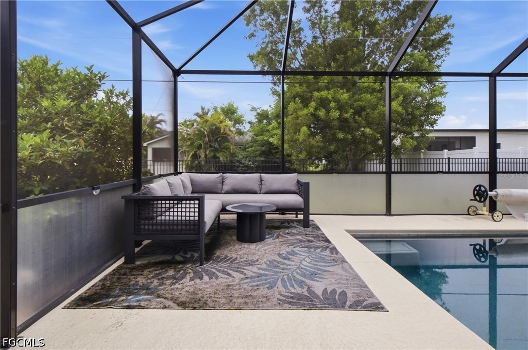 219 12th, Cape Coral, FL 33993