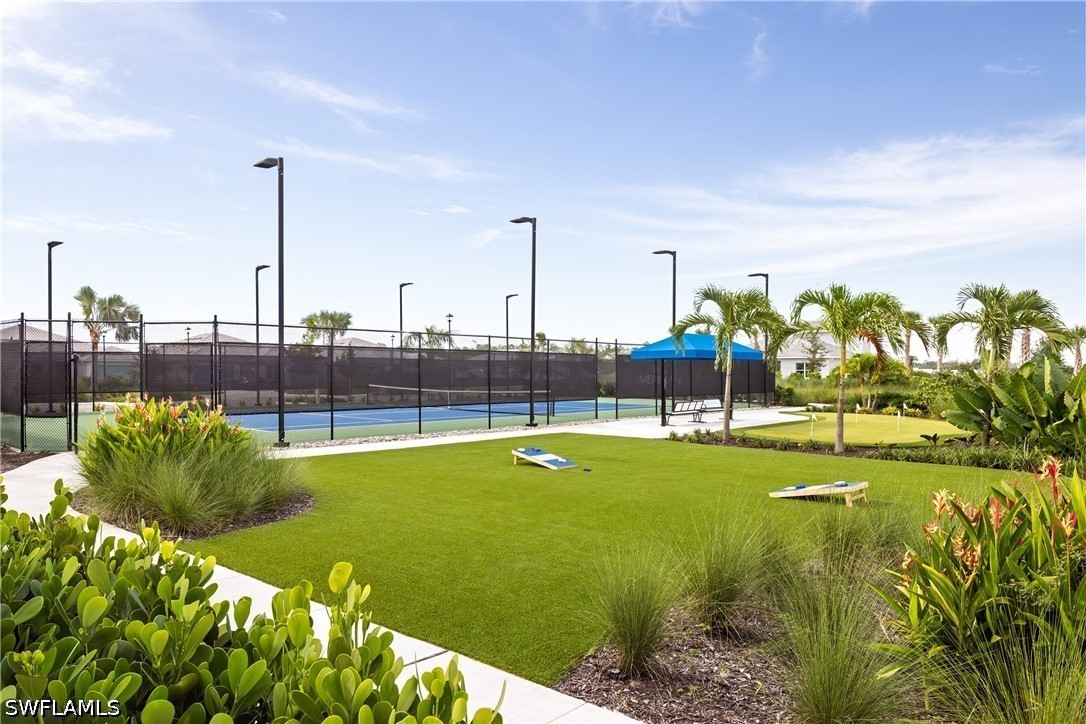 8779 Oceana, Naples, FL 34114