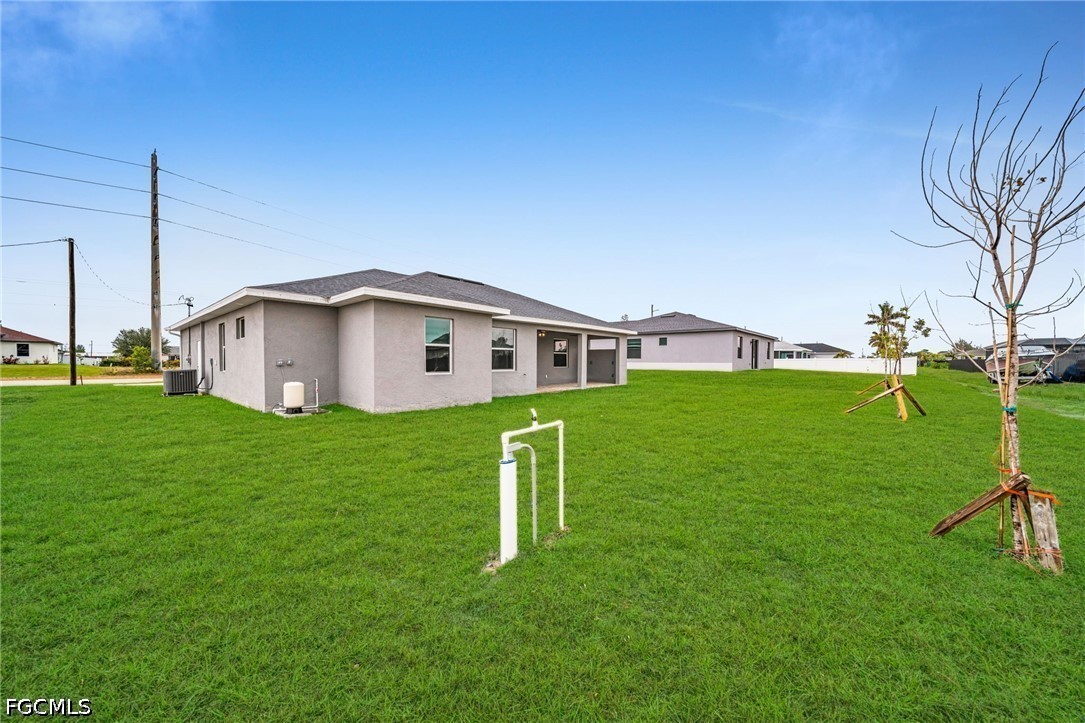 1009 El Dorado, Cape Coral, FL 33993