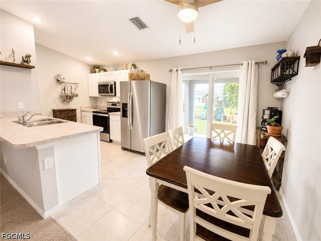 1423 19th, Cape Coral, FL 33993