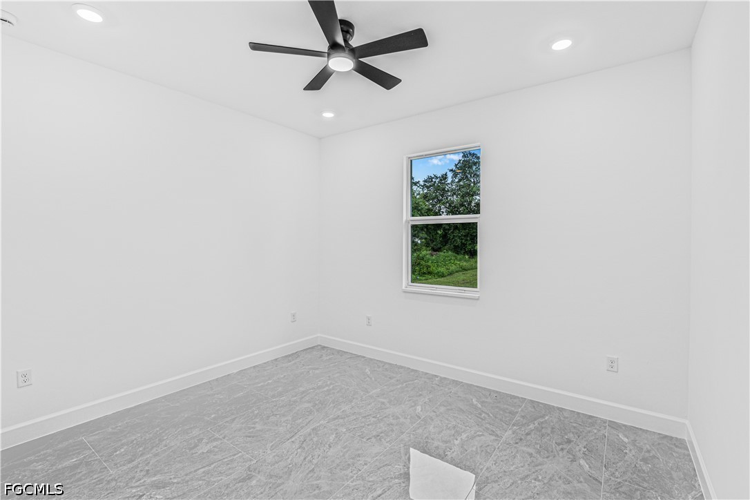 1113 Henry, Lehigh Acres, FL 33972