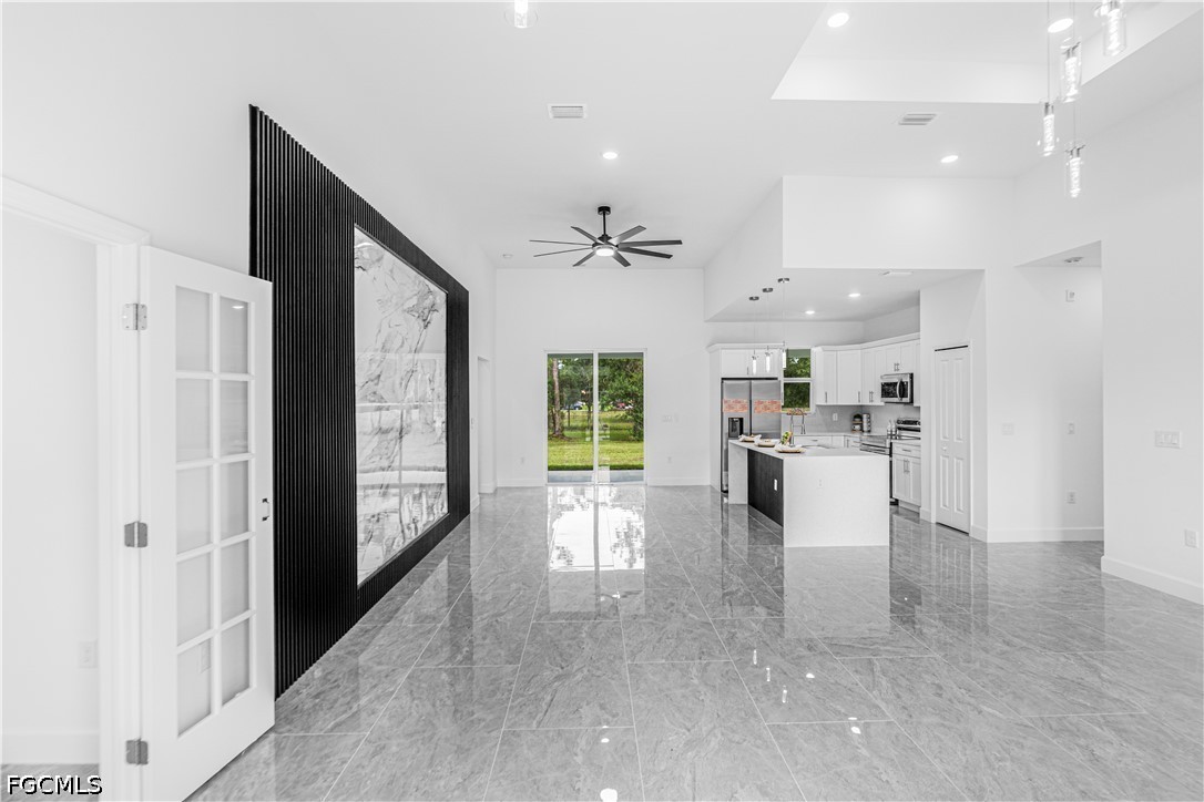 1113 Henry, Lehigh Acres, FL 33972
