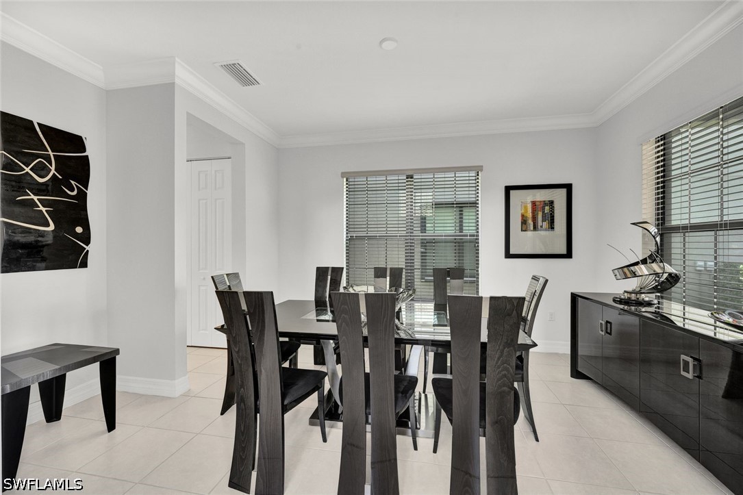 DiningArea