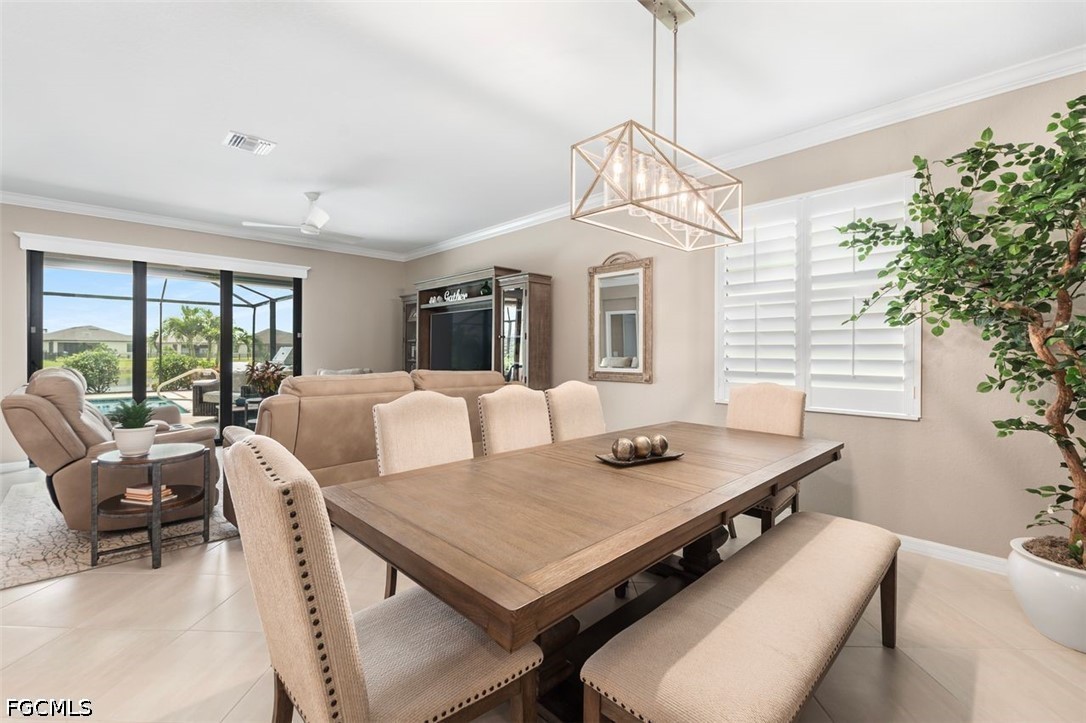 DiningArea