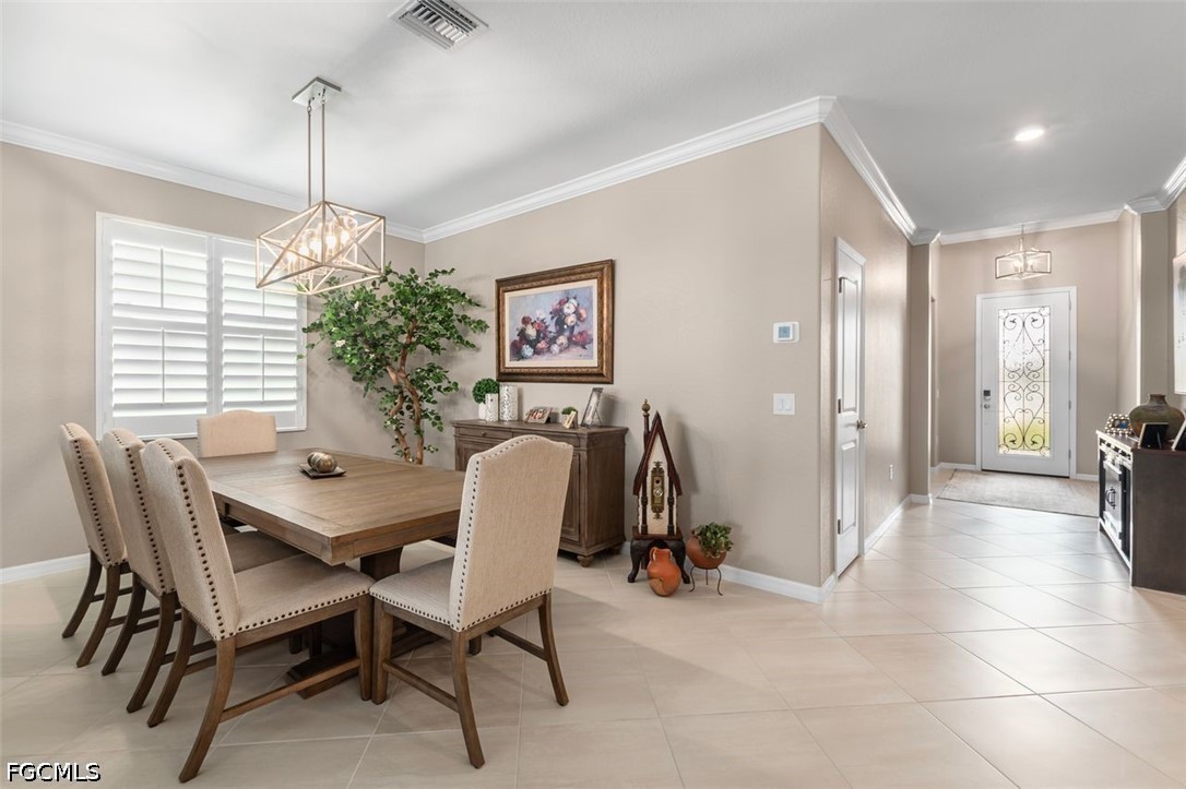 DiningArea