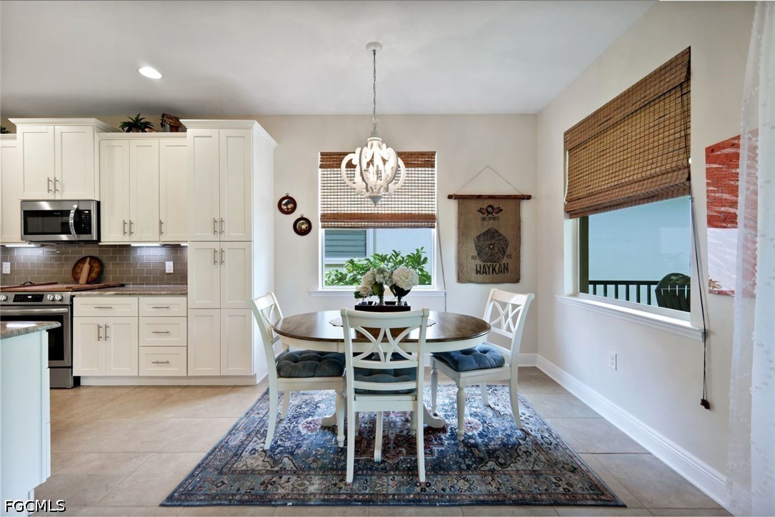 DiningArea