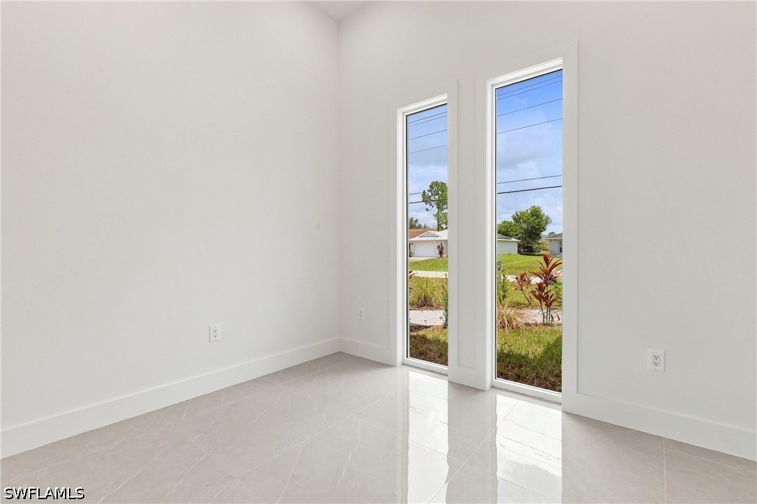 1120 32nd, Cape Coral, FL 33909