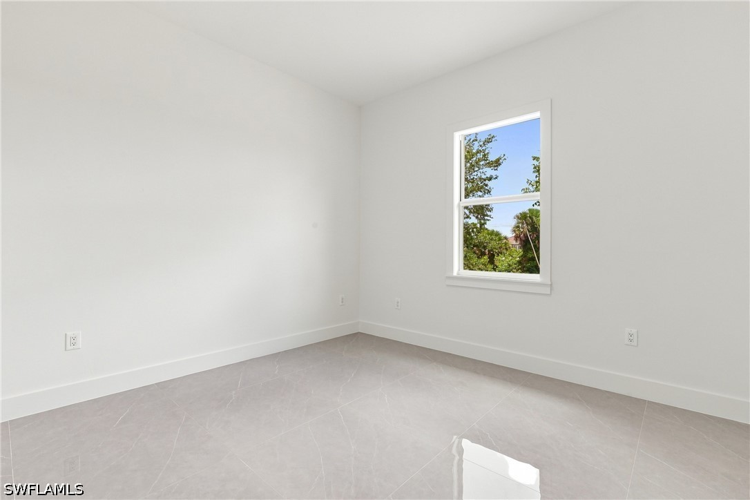 1120 32nd, Cape Coral, FL 33909
