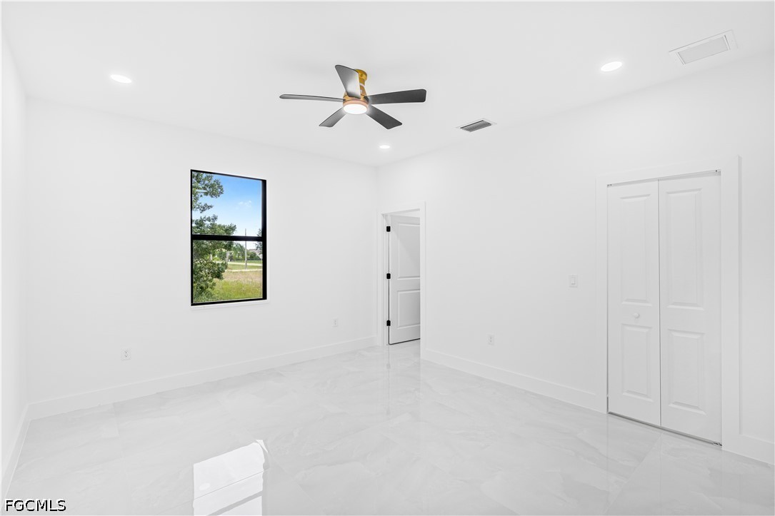 2602 Leeland Heights, Lehigh Acres, FL 33936