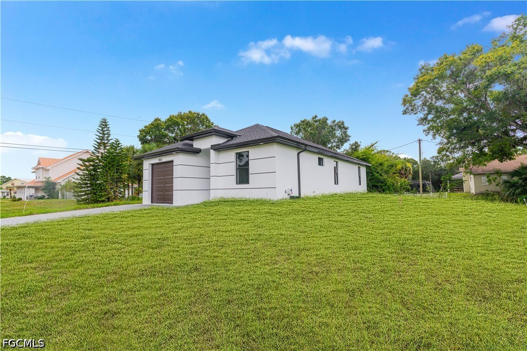 2602 Leeland Heights, Lehigh Acres, FL 33936